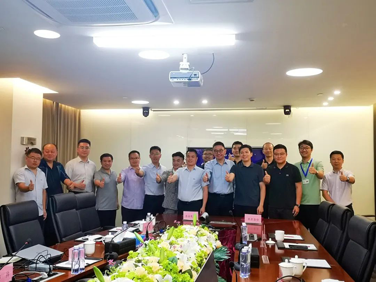 同频共振 合作共赢 | 卓然股份与白云电气签定战术合作框架和谈
